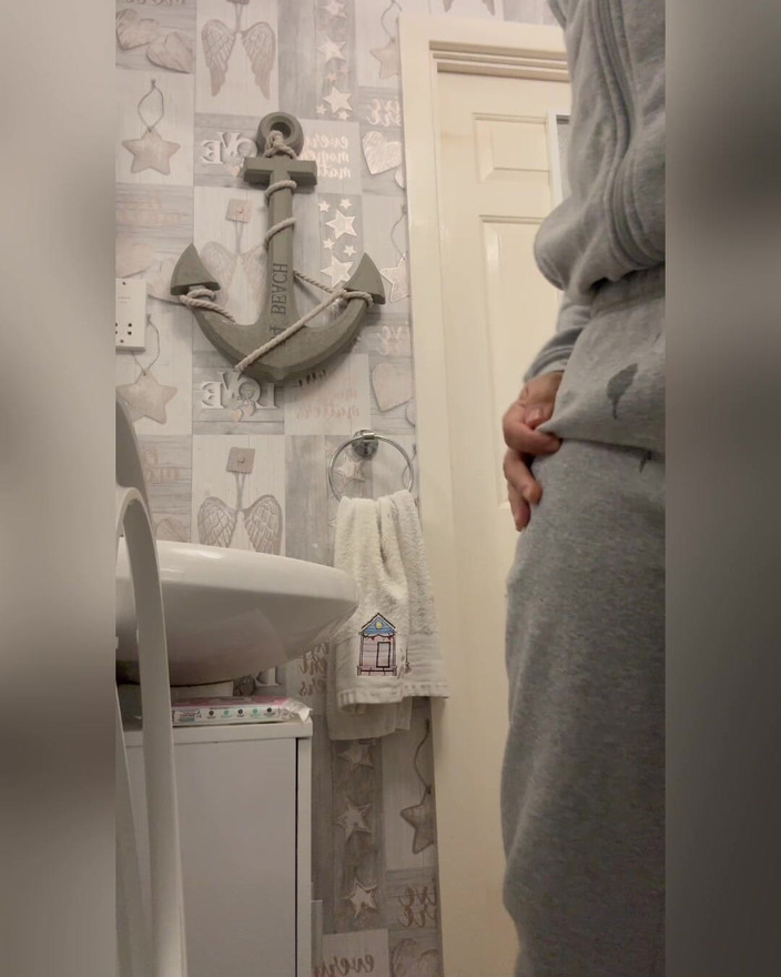 Hot dick in your ass: Io e il mio grosso cazzo pisciare, Ti piace vedere...