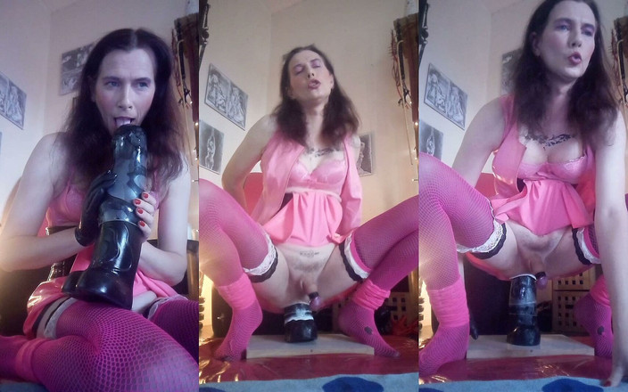 TvTs Isabella Coupe: Ts Isabella zblízka šukání robertkem