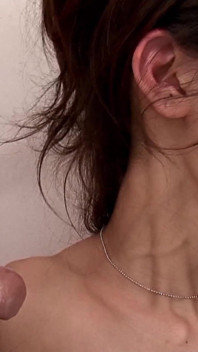 Depois de discutir a anatomia do corpo humano, ela se tornou uma Thatchfie para muitos homens