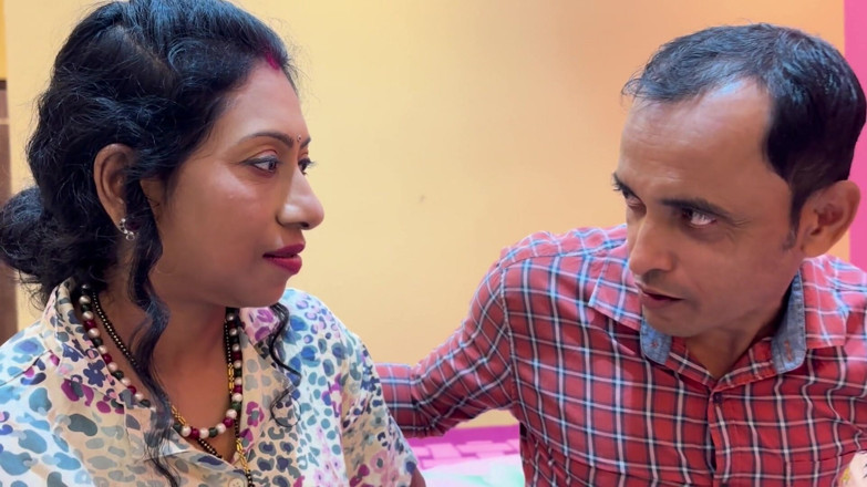 MrsEntertainer: Biwi Ko Bola Apne Boss Ko Pussy Kamsutra Ras Pilane...