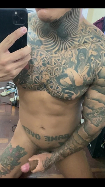 Exxtevao: Mornin Horny