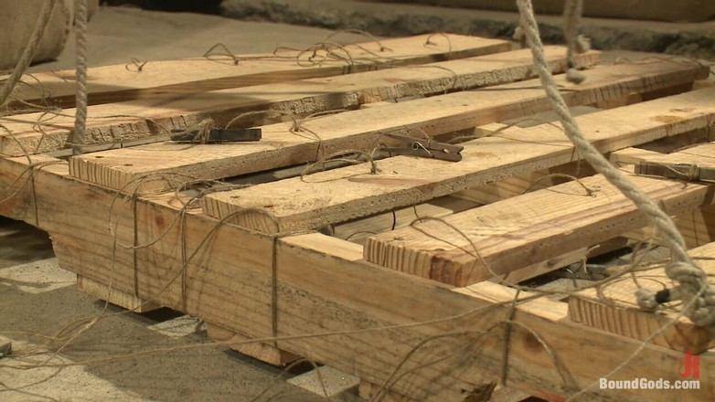 Bound gods: 가죽 돔에게 따먹히는 도크워커