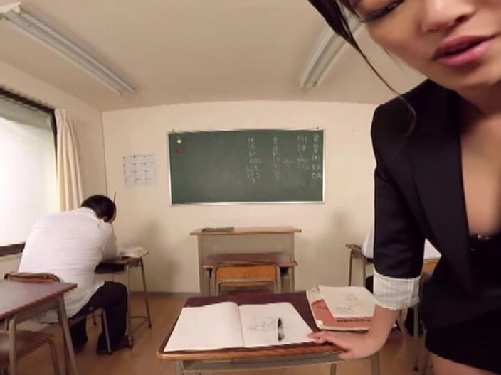 JAV hornyVR: The Teasing Teacher’s VR Lesson Ends in Risky Temptation.