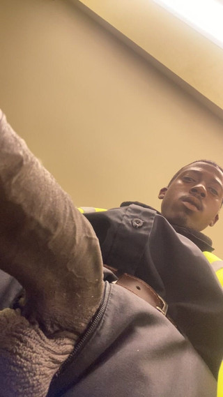 Chocolate Meat Stick: Büyük zenci yarağım yeterince sert mi?