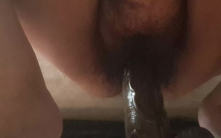 Mommy big hairy pussy: उत्सुक चोदने लायक मम्मी की बालों वाली चूत
