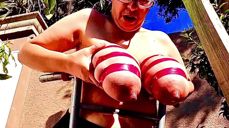 VeeVee Vixen: Sex Slave Nipple Enlargement Cam 3