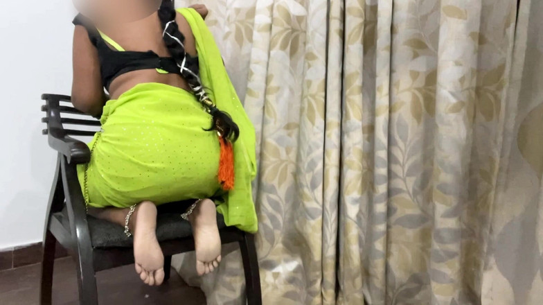 desi_babe1234: デジインド熟女Bhabhjiは、サリーで大きなお尻で彼女のDewarjiによって非常にハードにファックします