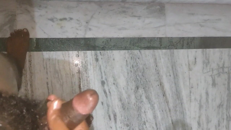 Sexyhubby: Drenó el agua de la