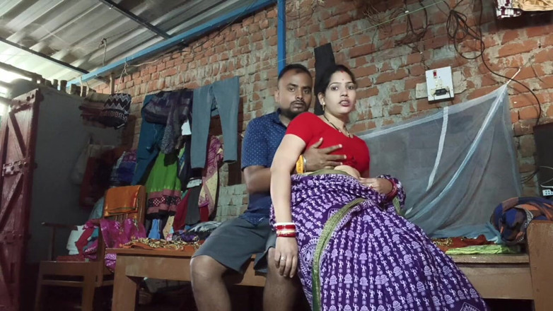 Sona bhabhi: หมู่บ้านเดซี ความลับของป้าเลี้ยง