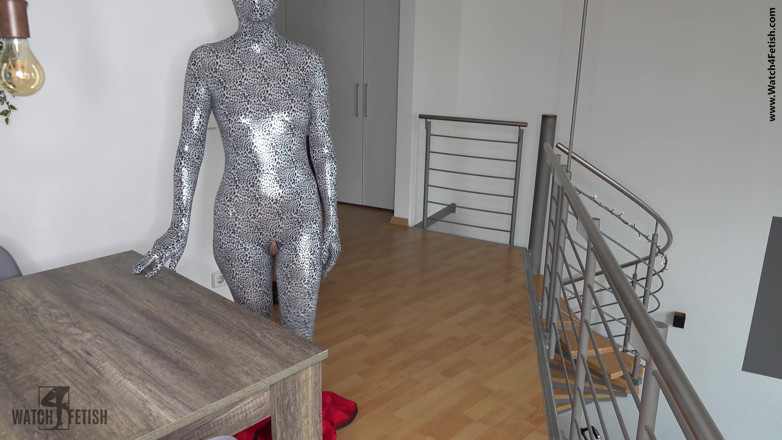 ZentaiDolls: My little fetish doll in zentai