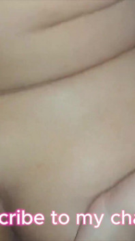 แม่ยายเดินเข้าไปในห้องลูกเขยเพื่อยั่วด้วยตูดใหญ่!!