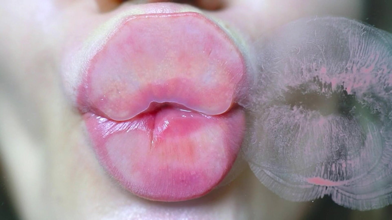 Rarible Diamond: नग्न Juicy Kiss