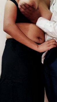 Sexy Bhabhi Fucked in Hot Black Saree