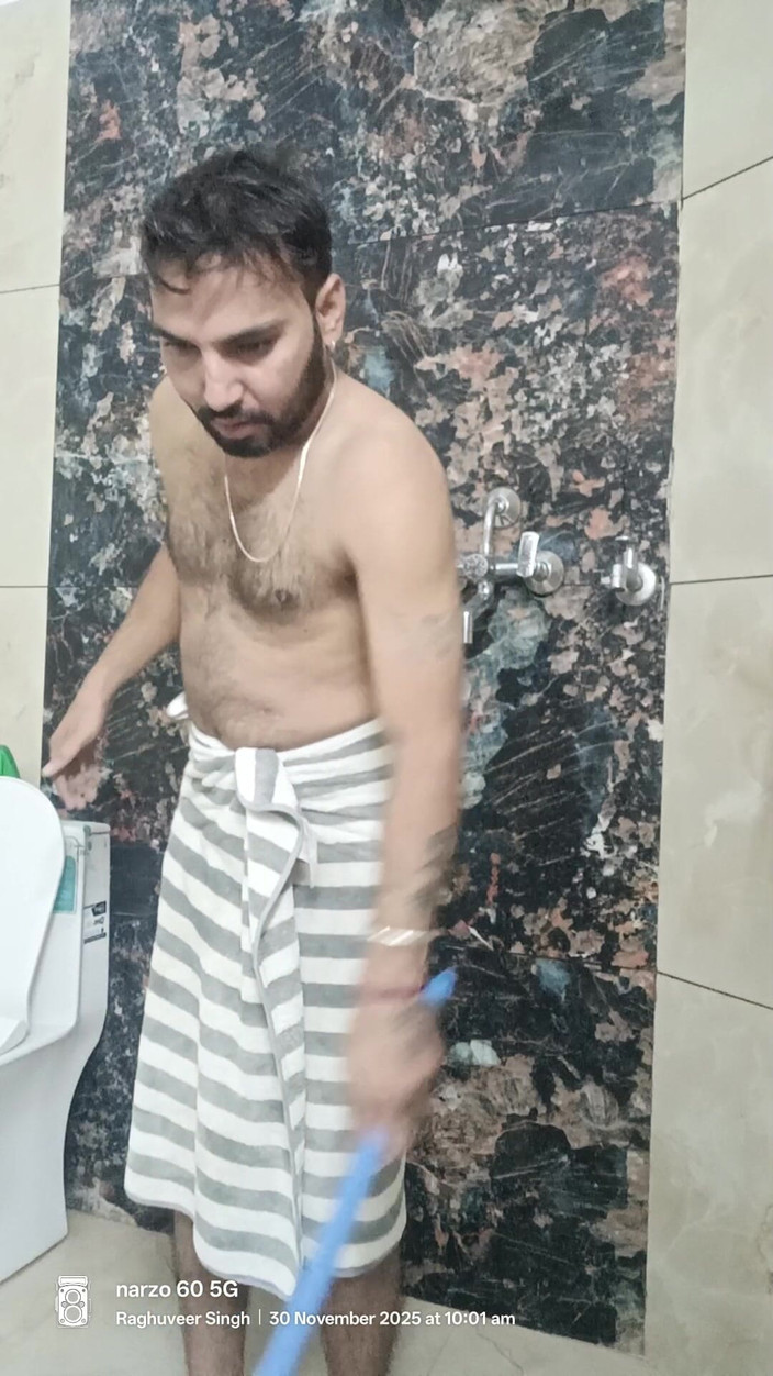 Rajasthani-old-lover: Indischer stiefvater des polizisten