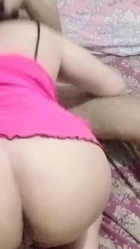 Penggambaran Dari Dalam Apartmen Di Jalan Al Haram Dengan Bunyi Yang Sangat Jelas
