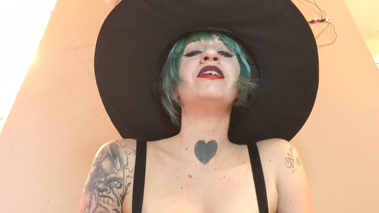 Geeky femdom: Witch Jessica- Witch Store