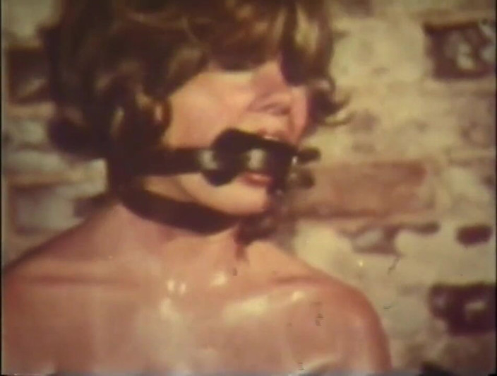 Vintage Usa: Một cảnh BDSM cổ điển hiếm hoi!