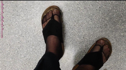 Carmen_Nylonjunge: Cizí kondom ve schránce.