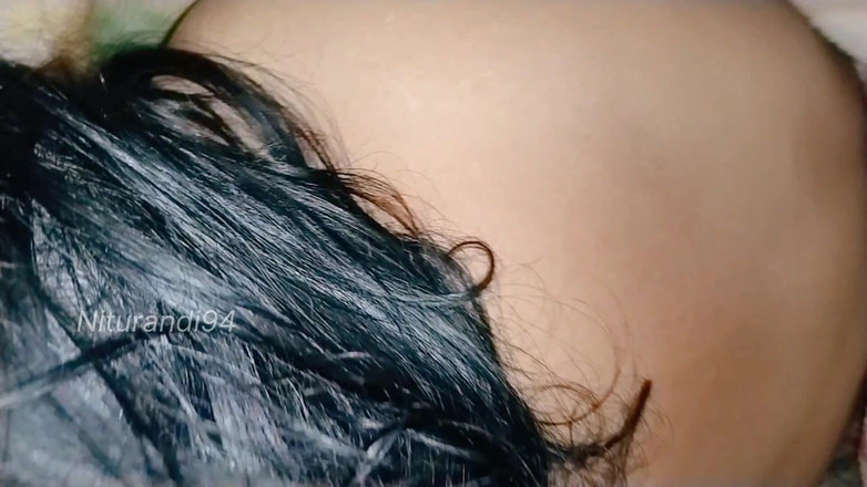 NituRandi94: Ibu tiri desi berkongkek audio hindi