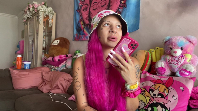 Nali Marie: Vaping sudut pandangan pertama semasa memanggil teman lelaki cuckold saya...