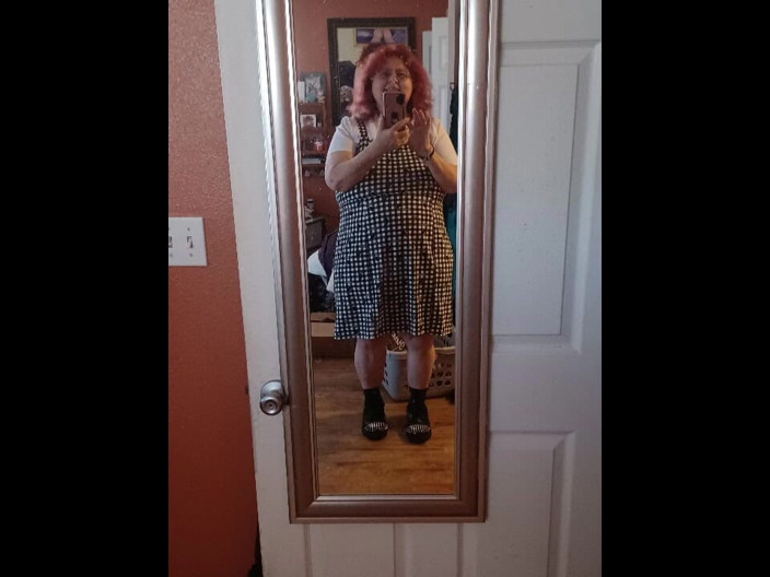BBW nurse Vicki adventures with friends: Minhas fotos de selfie provocando e pequenos vídeos combinados