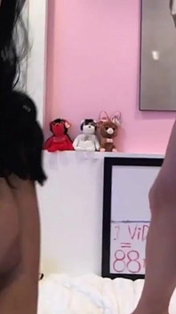 La camera del dormitorio di cleo scopa su camshow!