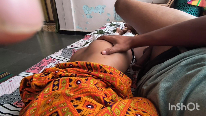 Desishycouple: Abang tiri desa ngentot saudara tirinya sendiri