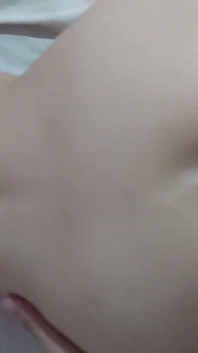 거대한 자지에 부서지는 아기