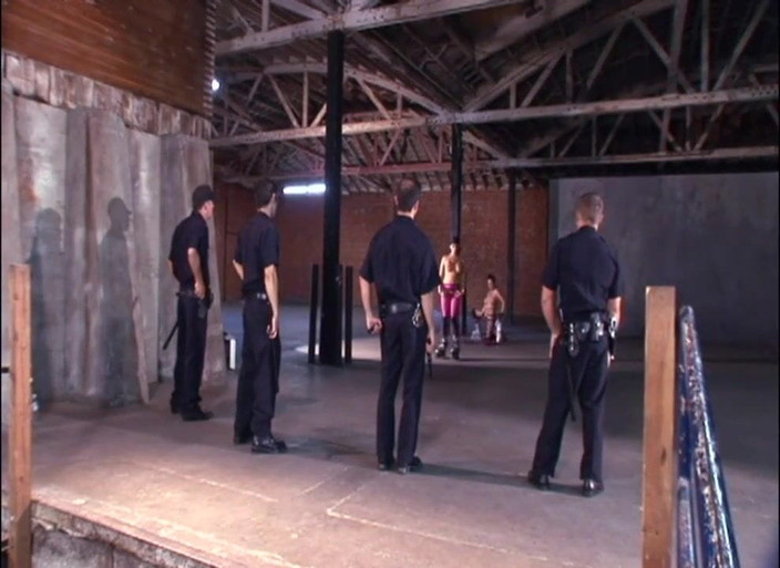 American Idol X: Cewek seksi toket besar didobel penetrasi saat seks anal foursome......