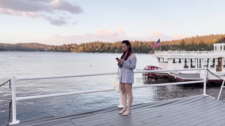 Chloe Lin: Namoro offline com uma estudante universitária inocente