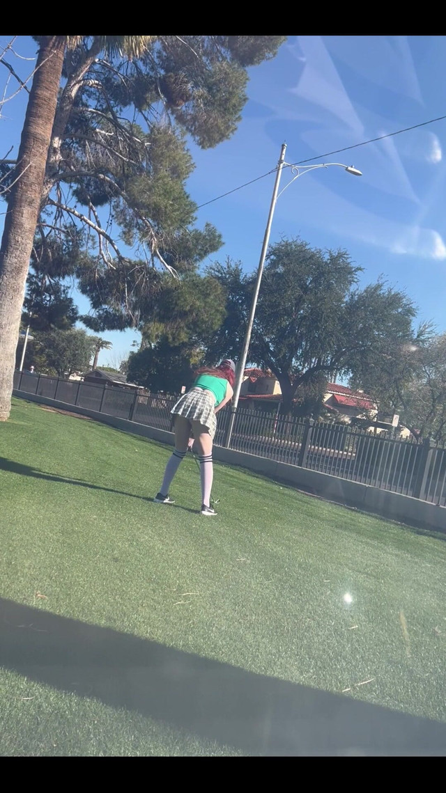 Got on the Green From About 160 Using My 5 Iron Though I Rather Have 8 Iron in My Mouth (Kapri 5un)