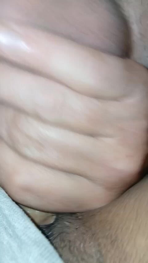 Taleny: Latinskoamerická sexy manželka creampie Ukliďte