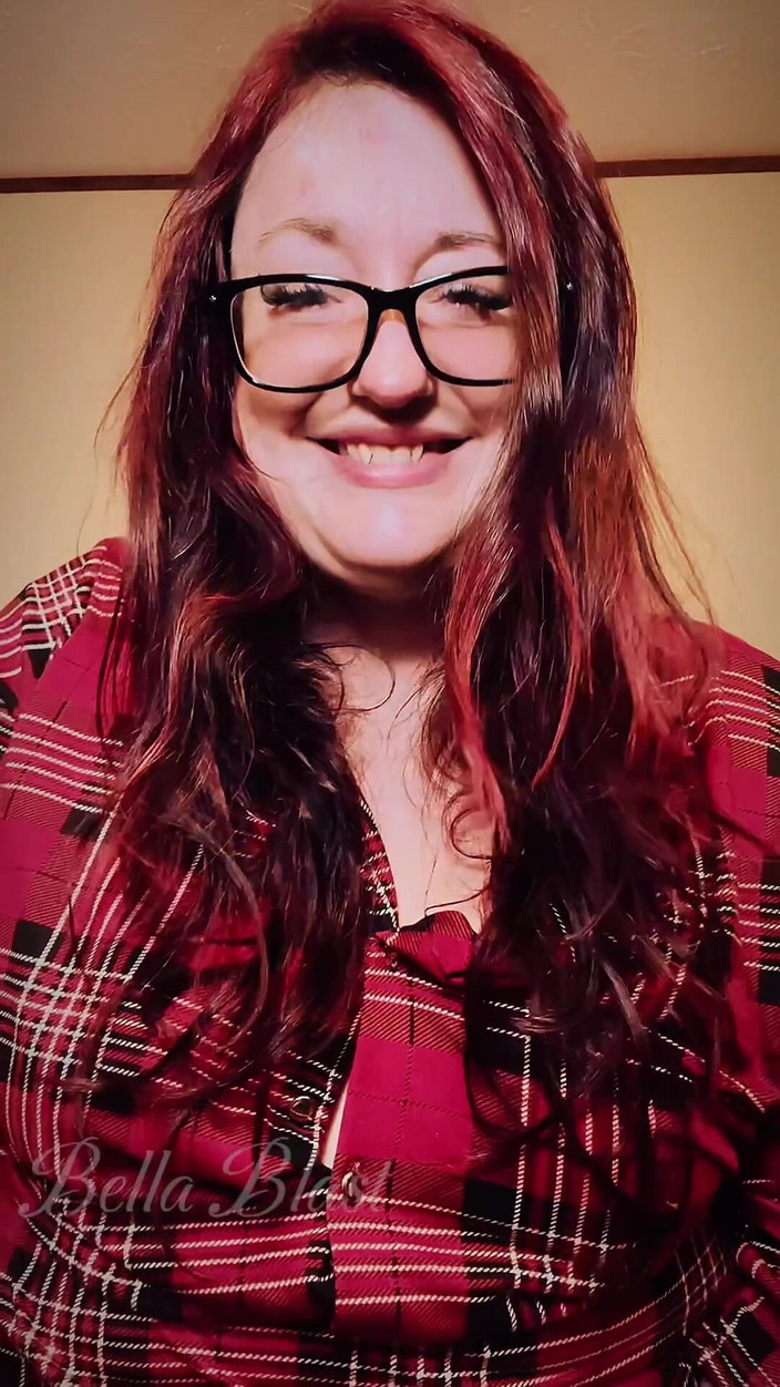 BellaBlast: Boğazından aşağı 2: uğursuz bir ayak derin gırtlak bağlılığı: bella blast...