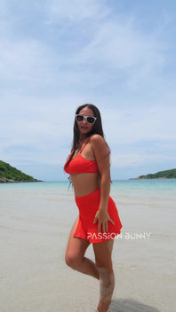 Beauty Bikini and Hot Chill on the Beach