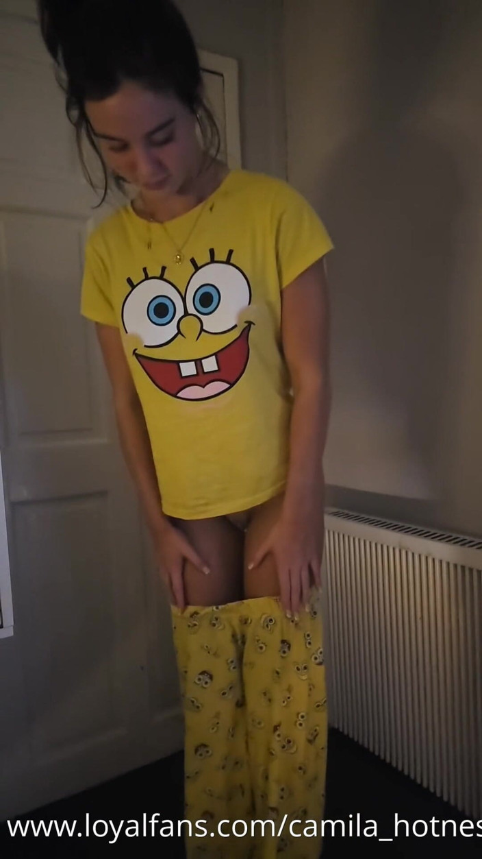 Teen Sophie: Melucuti pjs my spongebob