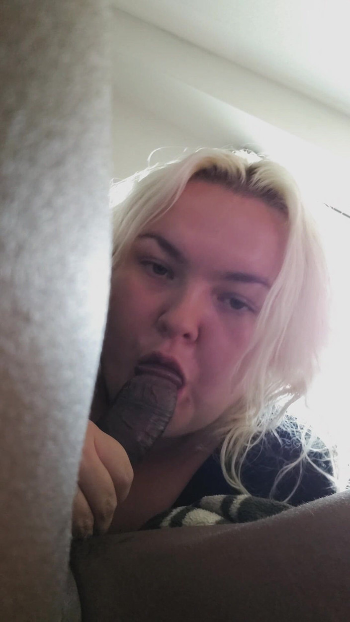 Missi Rae: POV avsugning BBC interracial BBw suger dyrkan sperma i munnen