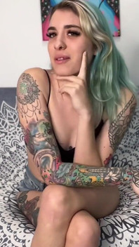 La sorellastra che fuma ti scopa