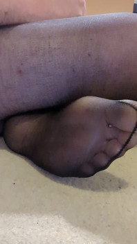 Ass & Soles in Black Pantyhose