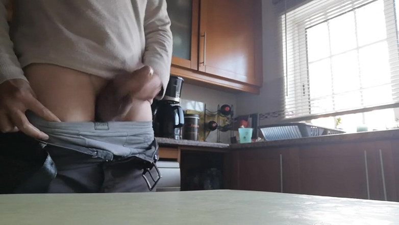 Rafael Torreano: Jerking off Session in the Kitchen and Shooting My Cum...