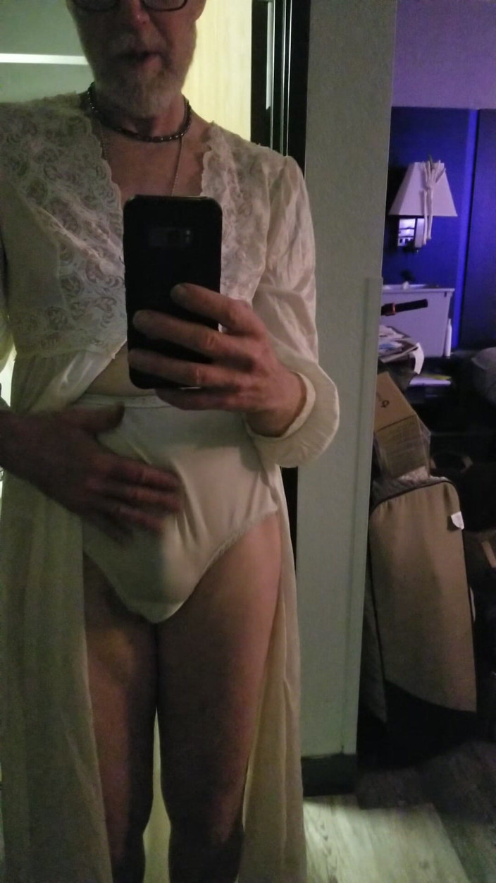 Zohwar: Bragas de nylon