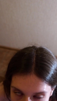 私は隣人の助けが必要でしたが、彼は最初に1つの条件を持っていました
