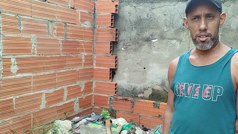 Adribella69: Cewek semok latina dengan pantat bahenol ini suka banget dientot...