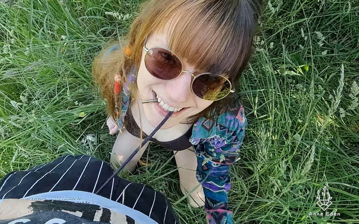 Anne Eden: Spontan utomhussex ger creampie !!