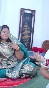 Omg - Desi Indian Brother in Law Takes All Hot & Sexy Bihari Bhabhiji at Once ( Bhabhi Gangbang )