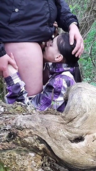 Sex riscant în pădurea de lesbiene reale - iluzie lesbiană