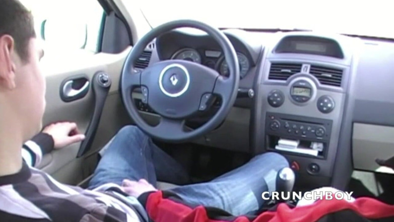 Crunch Boy: Niko fucked b ya sexy twink in exhib discret outdoor...
