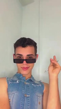 Sexy Cubain Twink Bitch Wants to Rank Your Dick!