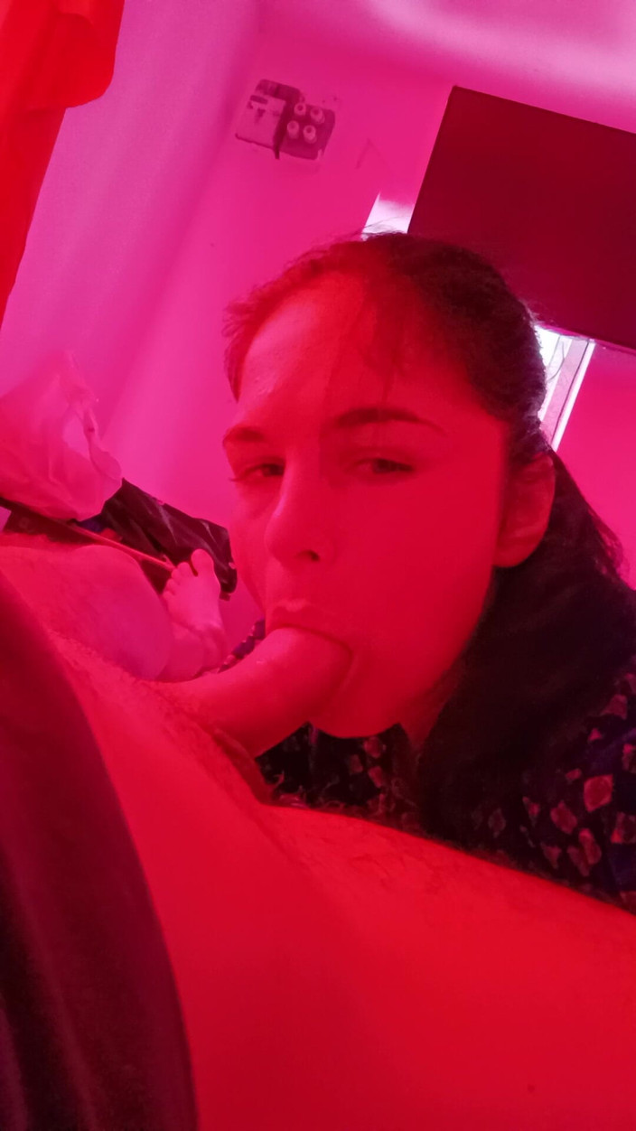 Teo cleo: Stepdaughter Sucks My Dick at Night