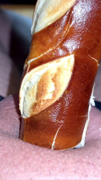 Küçük Sünneti Yarağımla Tek Başına Ve Bir Arkadaşımla Oyna
