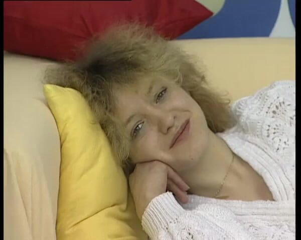 YOUR FIRST PORN: Kleine Lydia Zeigt Was Sie Kann - Little Lydia Shows What...